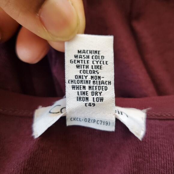 Calvin Klein Women's Maroon Pull Up Short Circle Skirt Size S - Picture 4 of 4